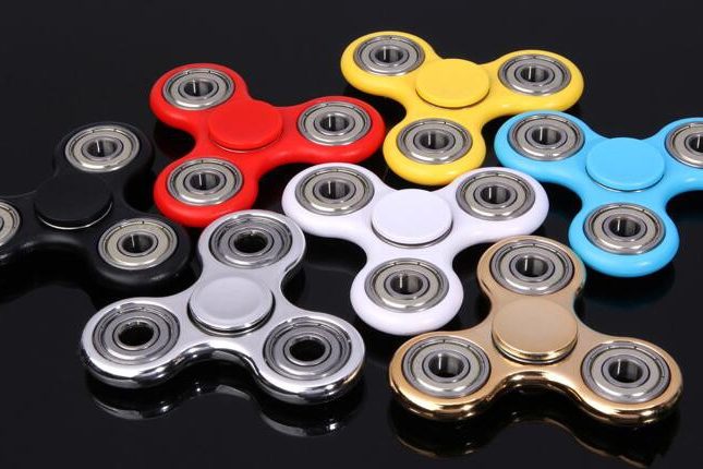 FIDGET-FINGER-SPINNER-Yiwu-wholesale-market