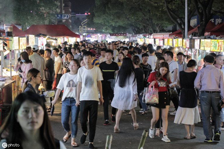 Yiwu night market is a magical existence and a very interesting place. Yiwu night market is a magical existence and a very interesting place.